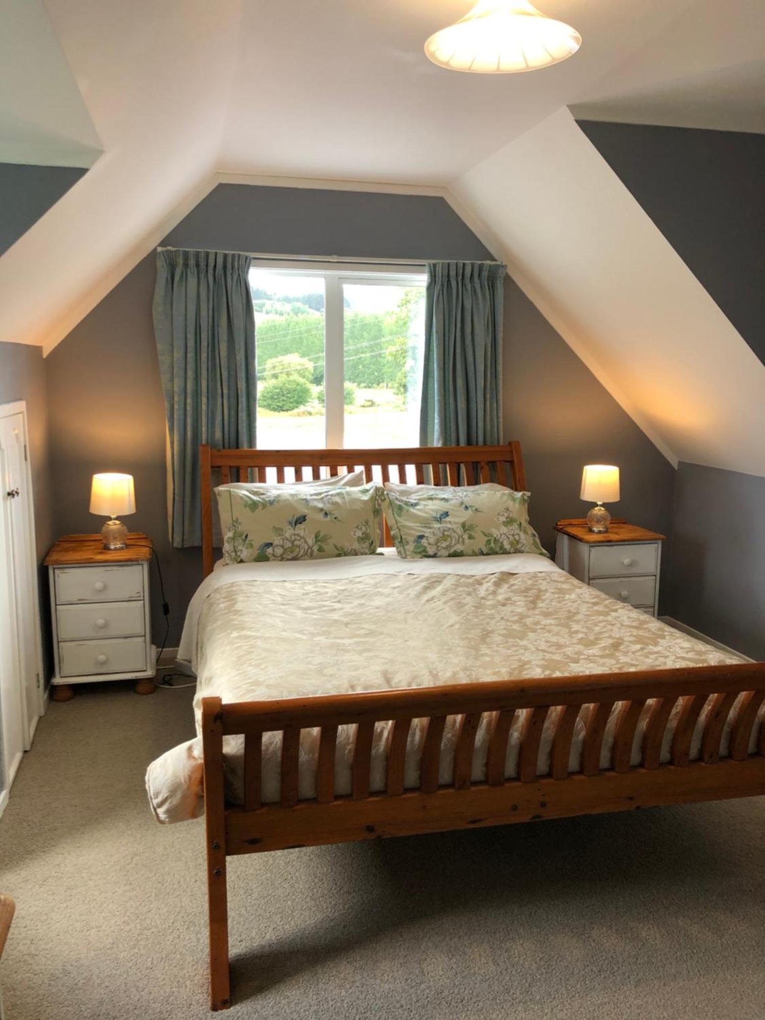 Hunua Ranges Bed & Breakfast Exterior photo